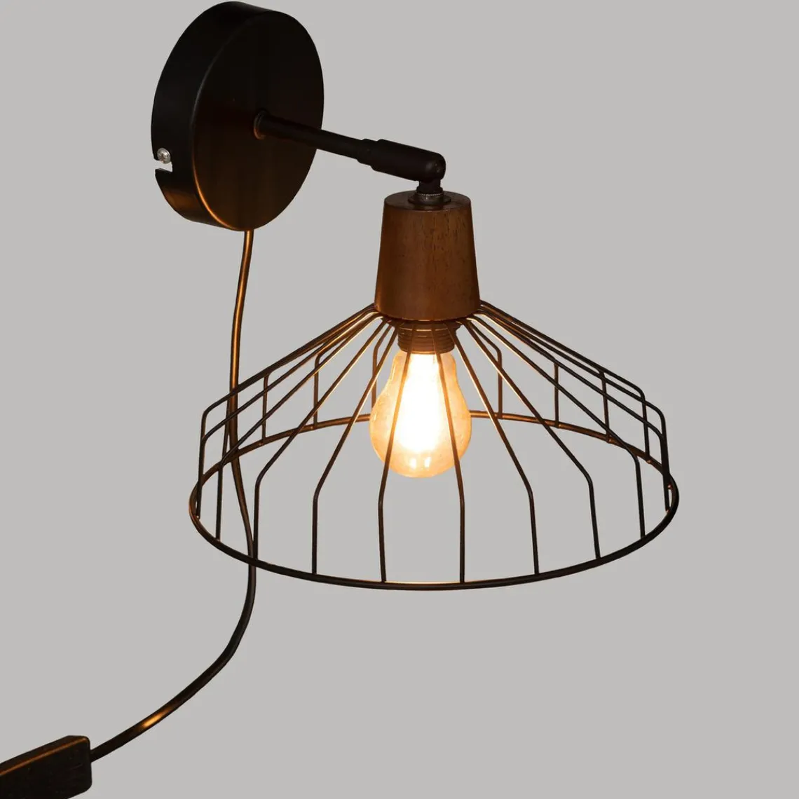 3S. x Home Applique murale noire en métal Sale