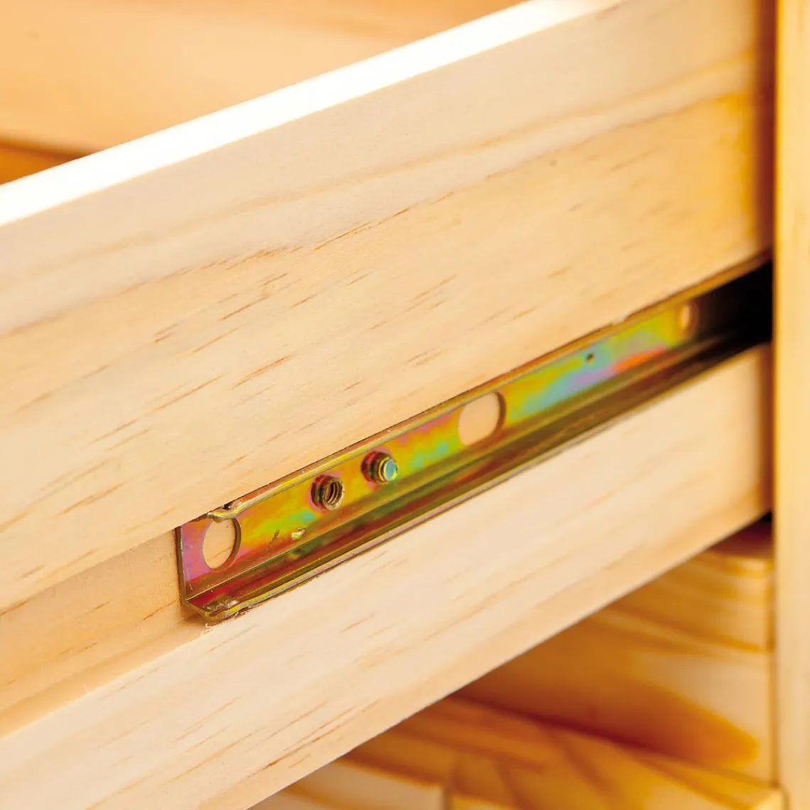 3S. x Home Bahut Bas 3 portes 3 tiroirs Pin massif vernis naturel PASTALE Hot