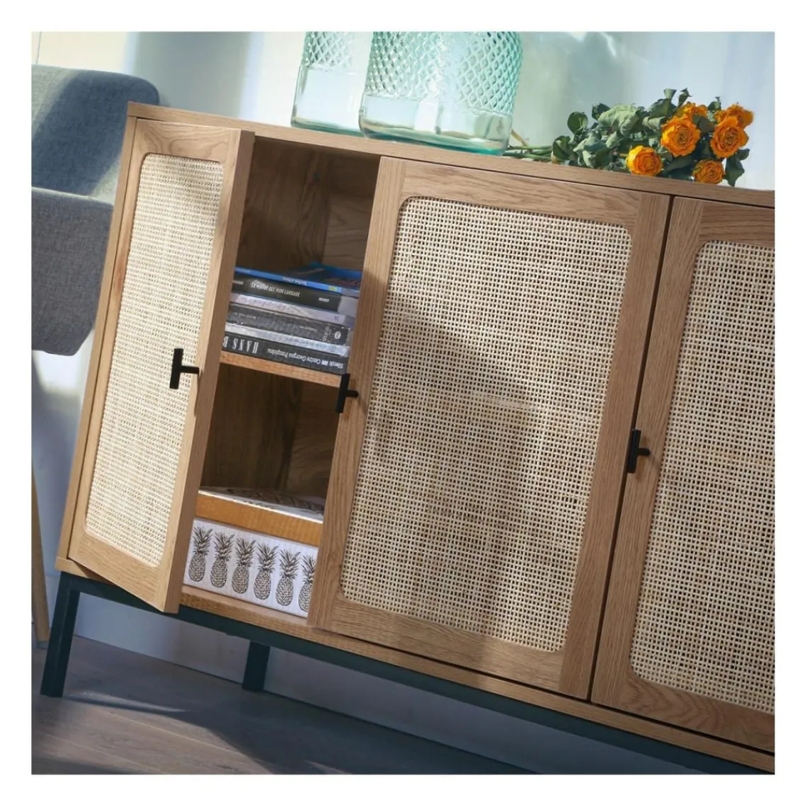 Calicosy Buffet 3 Portes Cannage Rotin en bois Beige Clearance