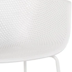 ALTEREGO Chaise avec accoudoirs perforée 'DRAK' blanche Hot