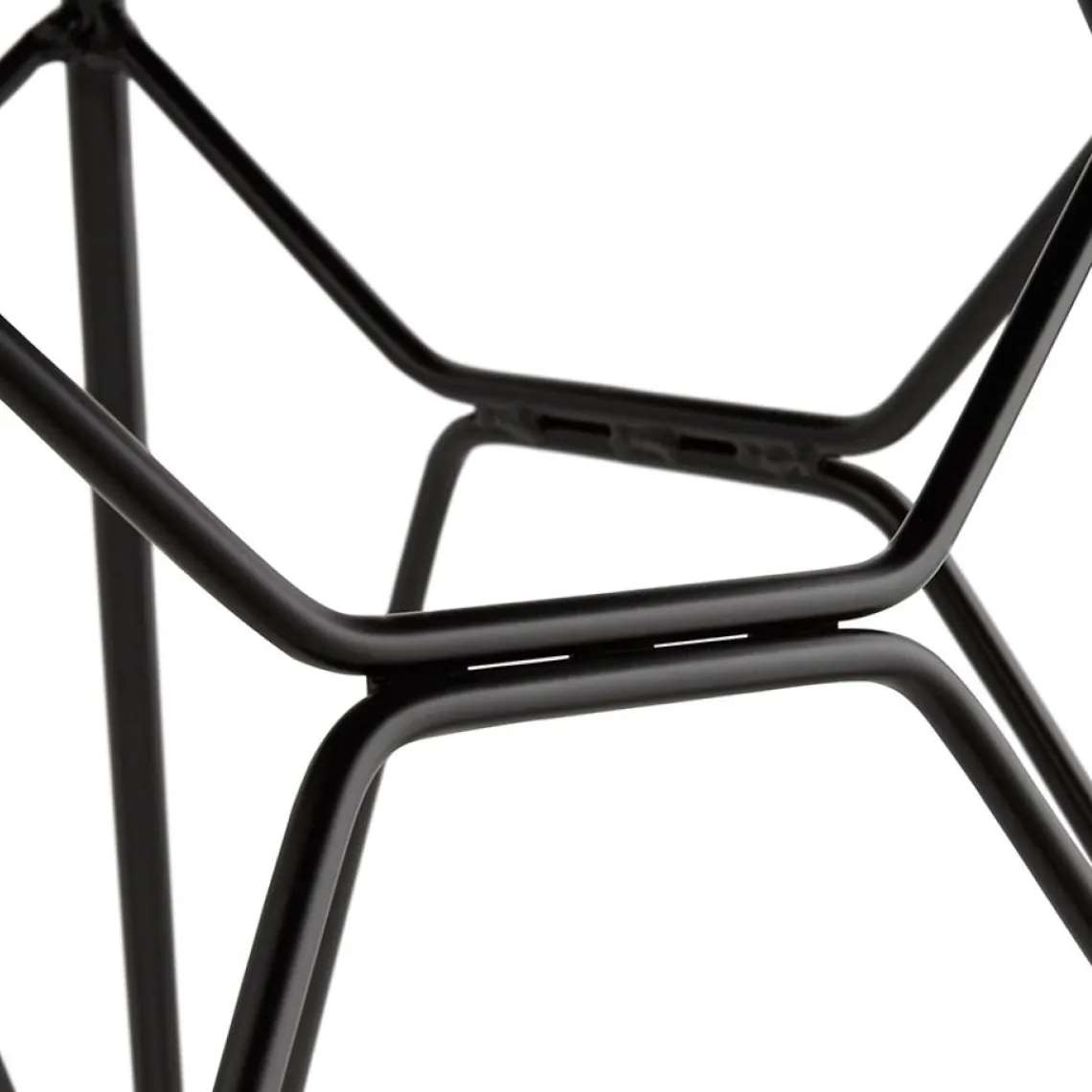 ALTEREGO Chaise design 'GAUDY' noire style industriel avec pied en métal noir Discount