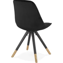 ALTEREGO Chaise design 'HAMILTON' en velours noir et pieds en bois noir Discount