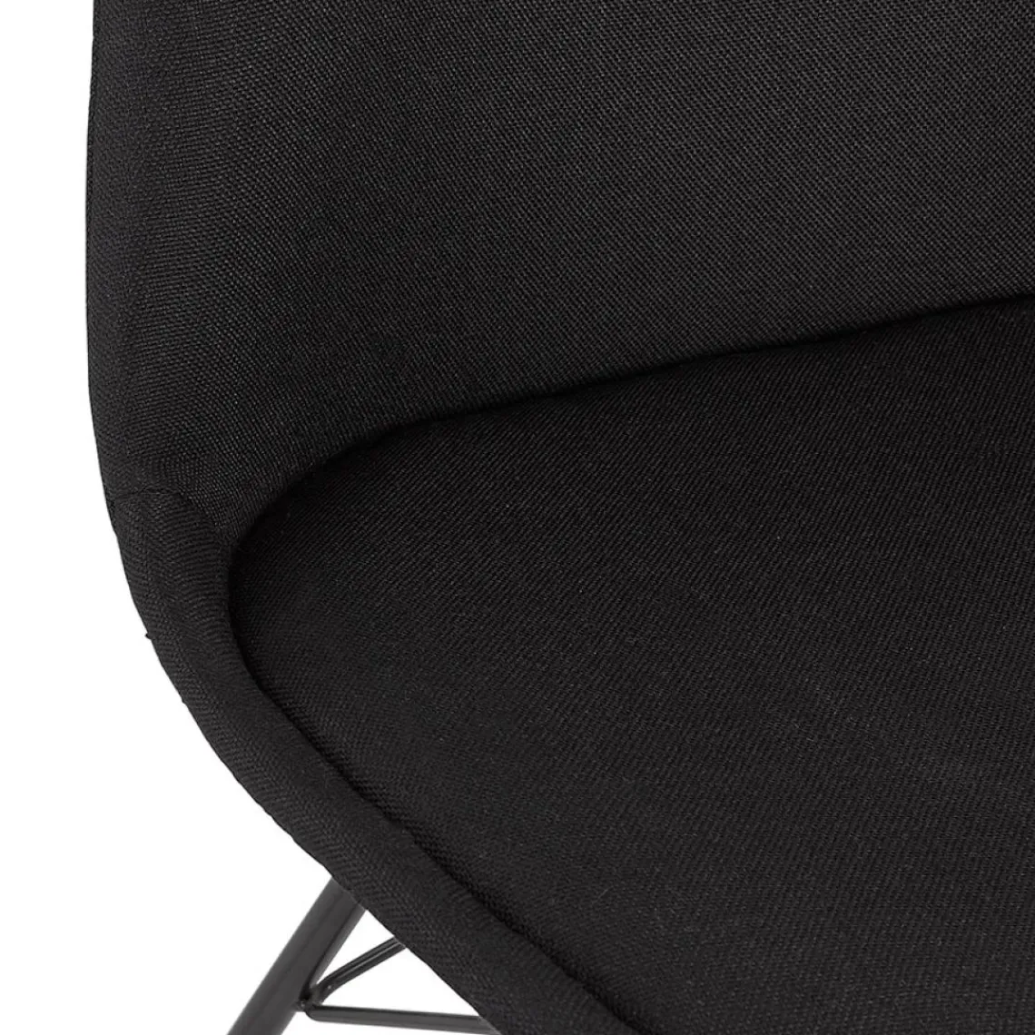ALTEREGO Chaise design 'INDIA' en tissu noir et pieds en métal noir Online
