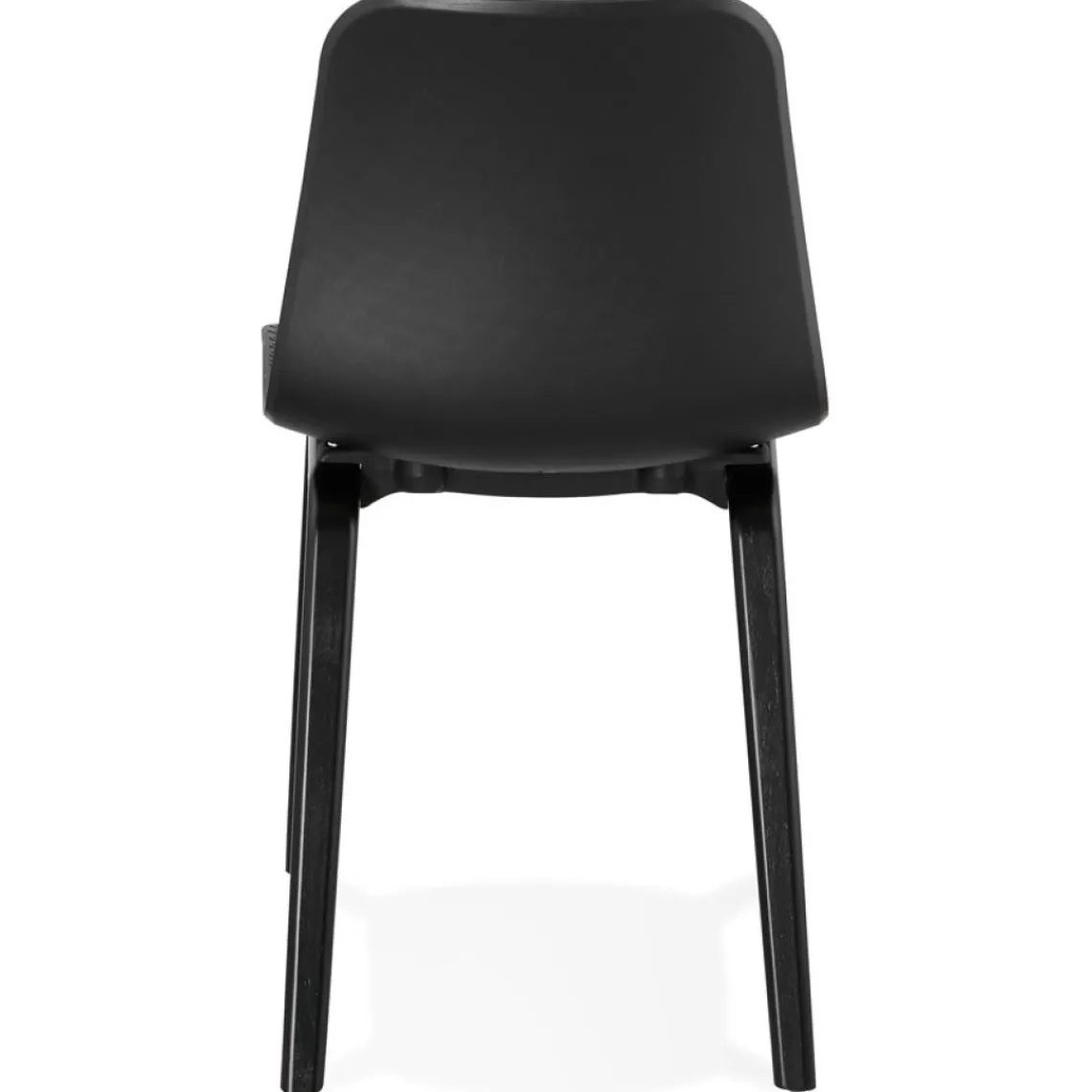 ALTEREGO Chaise design 'PACIFIK' noire avec pieds en bois noir Discount