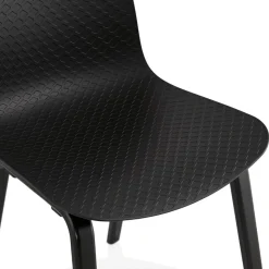 ALTEREGO Chaise design 'PACIFIK' noire avec pieds en bois noir Discount