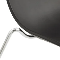 ALTEREGO Chaise design 'TRENO' noire en matière plastique Clearance