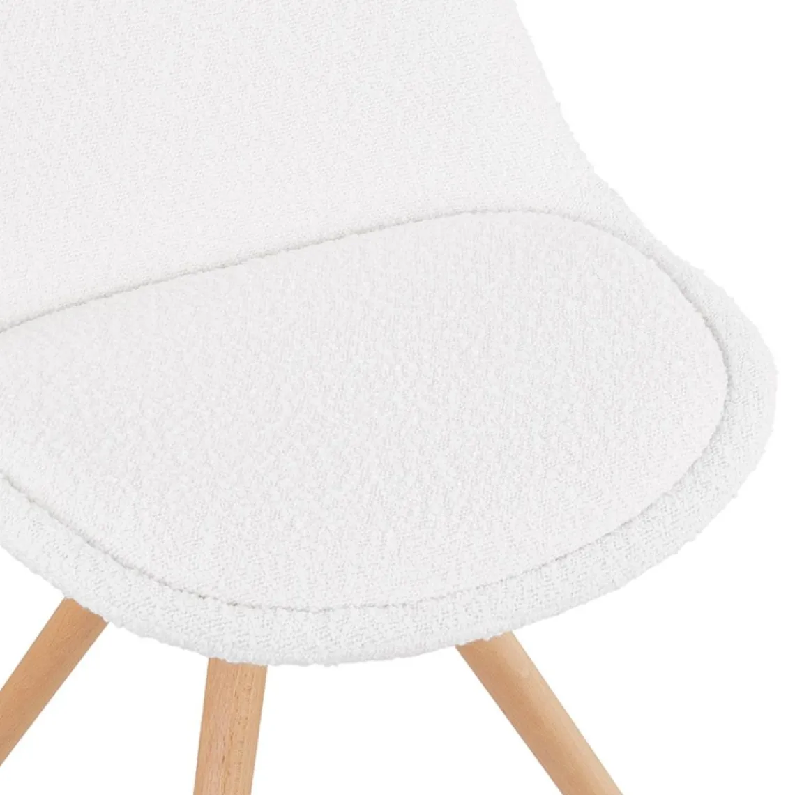 ALTEREGO Chaise design 'VALENTINE' en tissu bouloché blanc style scandinave Online