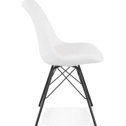 ALTEREGO Chaise design 'VIOLETTE' en tissu bouloché blanc style industriel Outlet