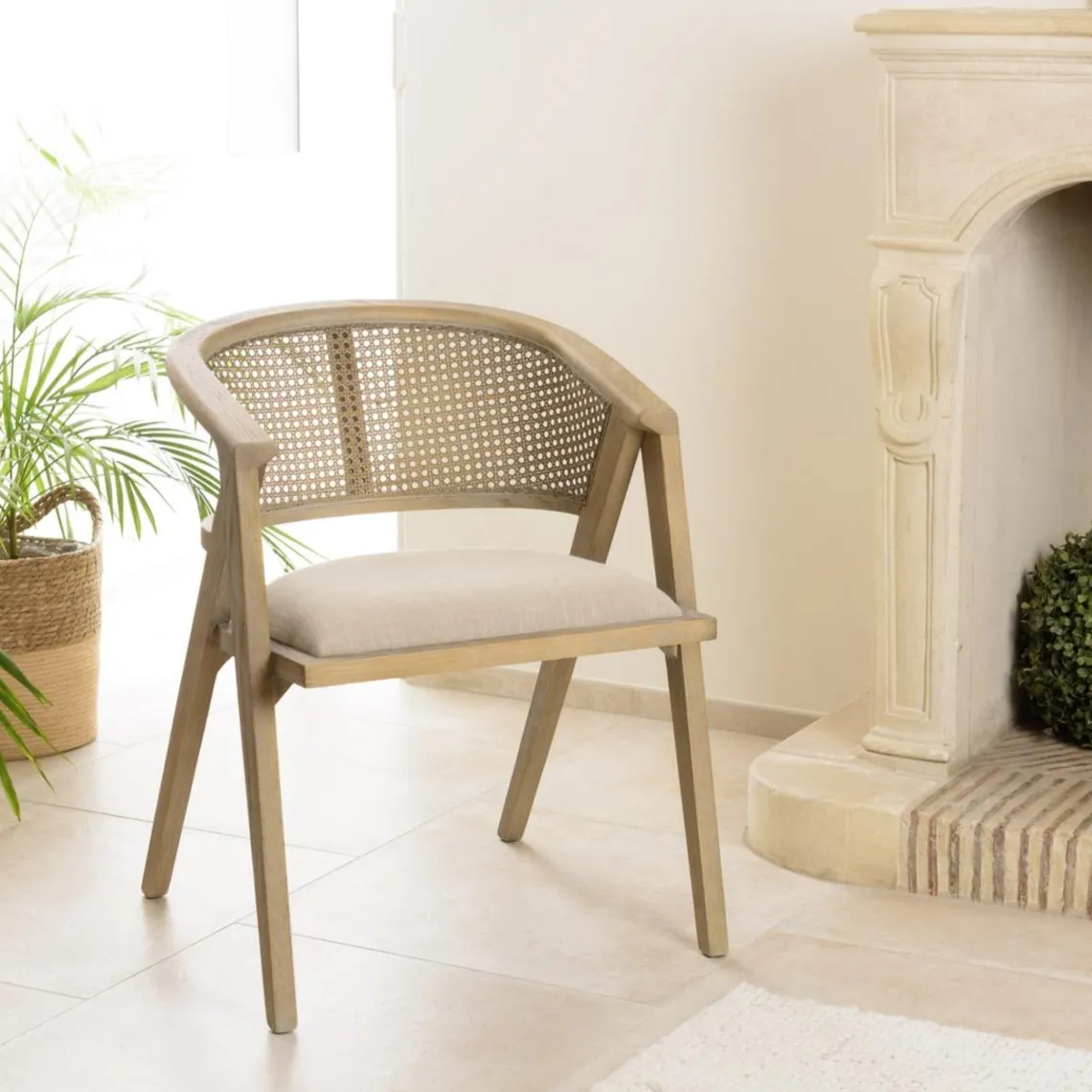 Macabane Chaise en bois assise tissu couleur lin dossier rotin naturel PIERRE Sale