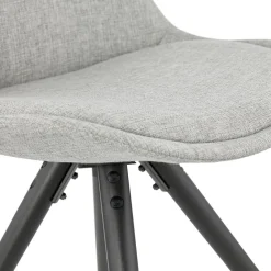 ALTEREGO Chaise moderne 'HIPHOP' en tissu gris et pieds en bois noir Outlet
