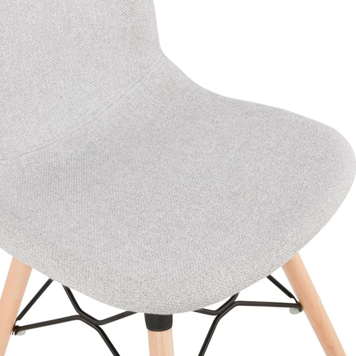 ALTEREGO Chaise scandinave 'BIZON' en tissu gris clair New