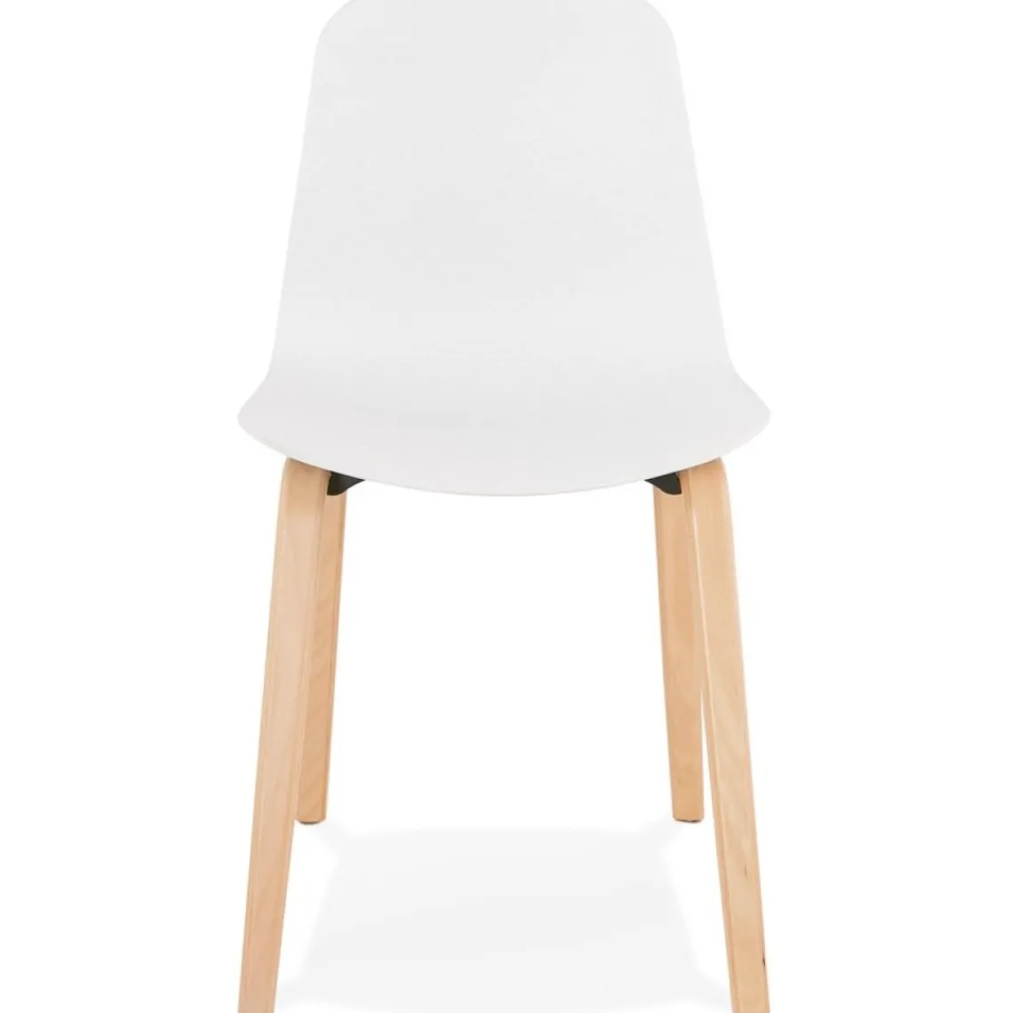 ALTEREGO Chaise scandinave 'PACIFIK' blanche avec pieds en bois finition naturelle Hot