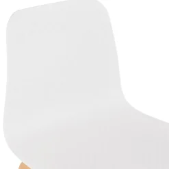 ALTEREGO Chaise scandinave 'PACIFIK' blanche avec pieds en bois finition naturelle Hot