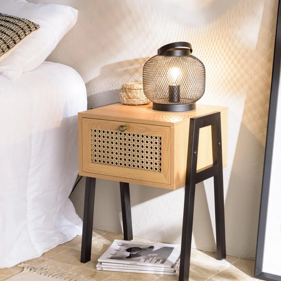 Macabane Chevet marron 1 tiroir effet cannage pieds inclinés métal CHARLIE Sale