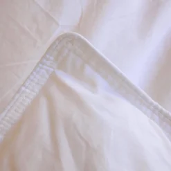 Selenia Couette Chaude 90% Duvet 250 gr/m² PLOMA Clearance