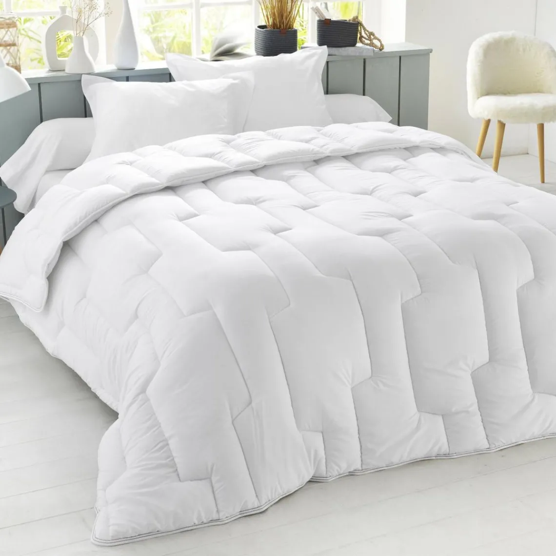 Becquet Couette légère PURISSIMO 140x200 blanc 200G Hot