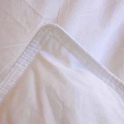 Selenia Couette Naturelle Très Légère 30% Duvet 220 gr/m²