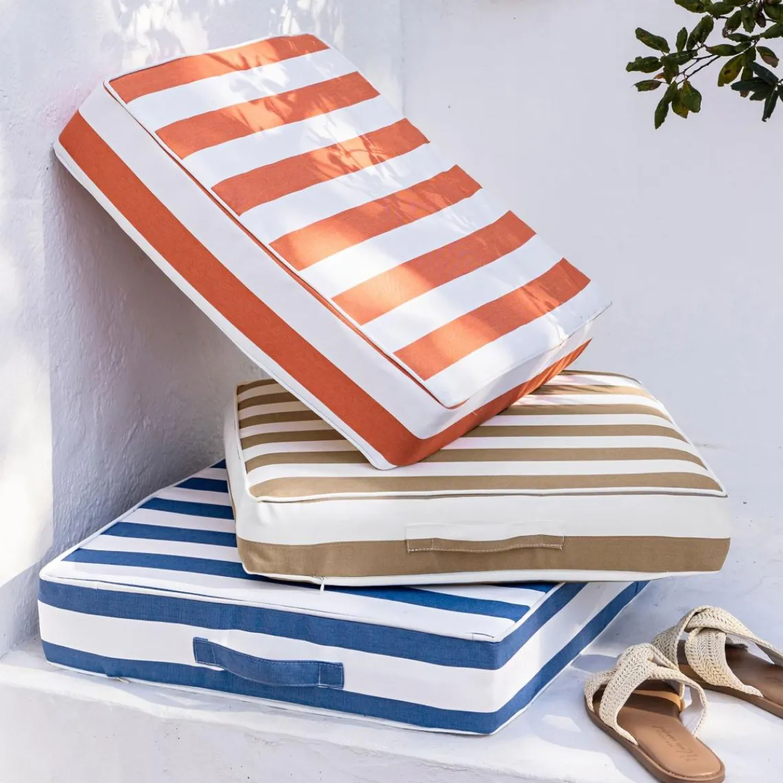 Becquet Coussin matelas en polyester PORNIC exterieur rayé Bleu New