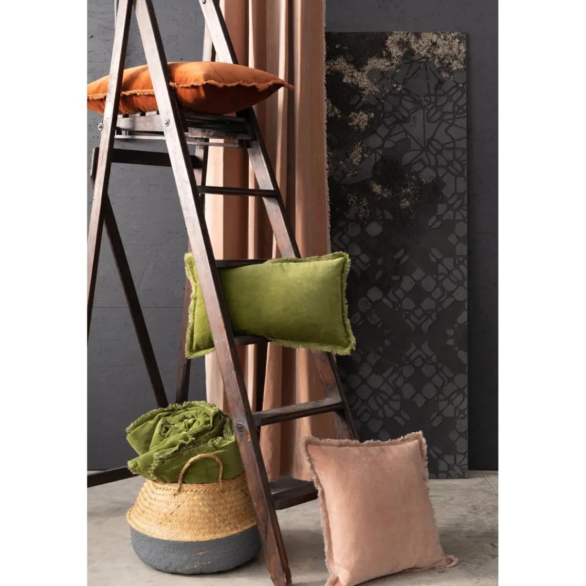 Maison Vivaraise Coussin uni Fara Eucalyptus 30 x 50 Outlet