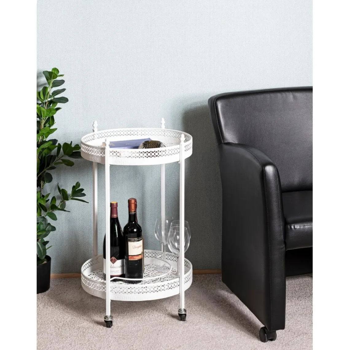 3S. x Home Desserte acier laqué blanc sur roulettes et plateaux métal laqué blanc