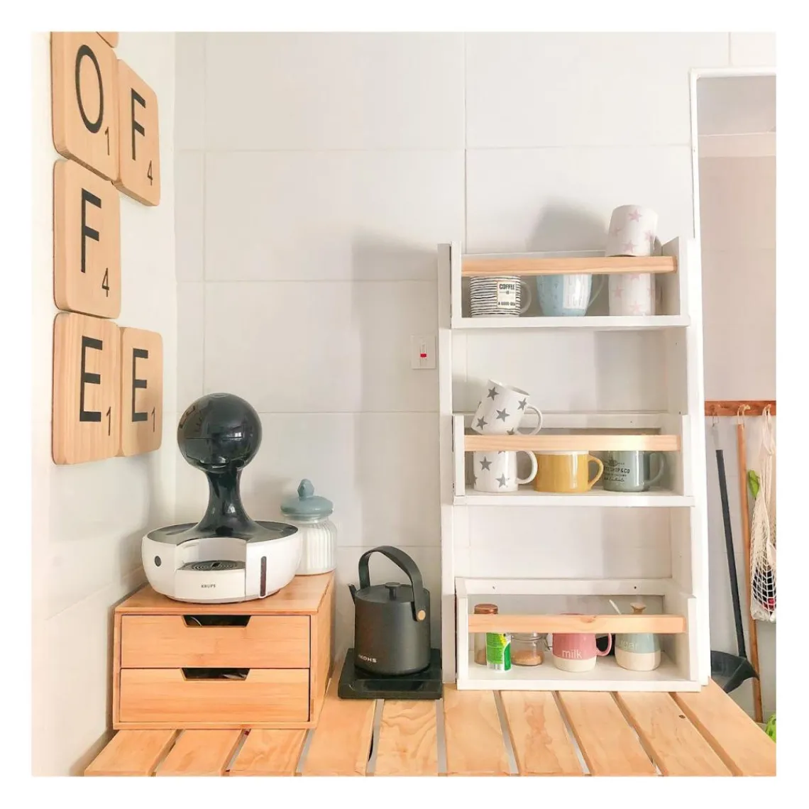 Calicosy Etagère murale petit modèle en pin massif Sale