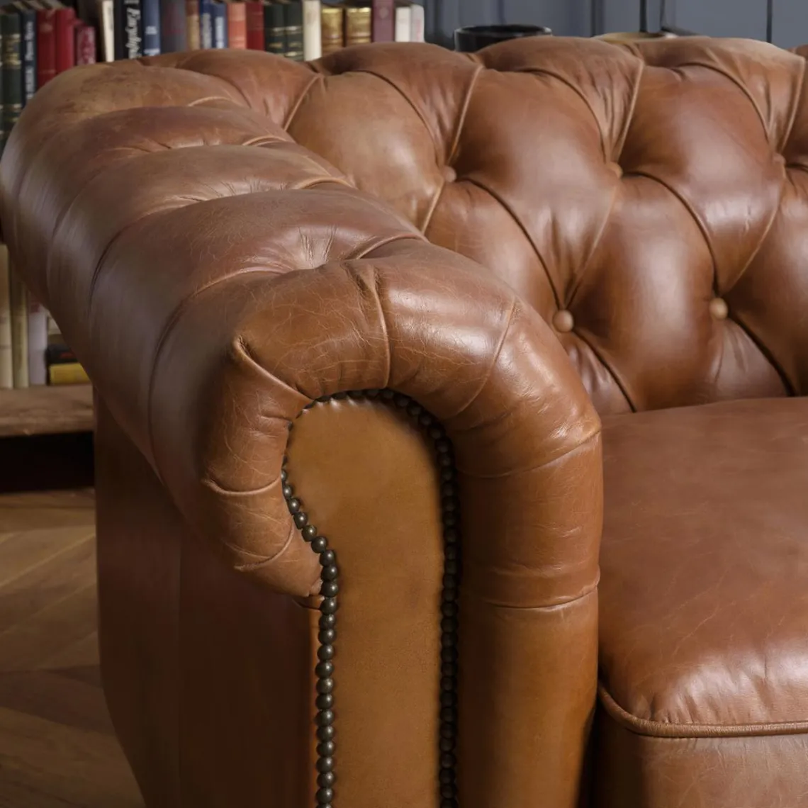 Macabane Fauteuil chesterfield 1 place vintage cuir GASTON