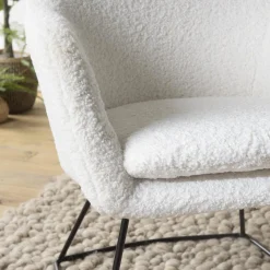 Macabane Fauteuil urban tissu bouclette blanc pieds évasés métal noir