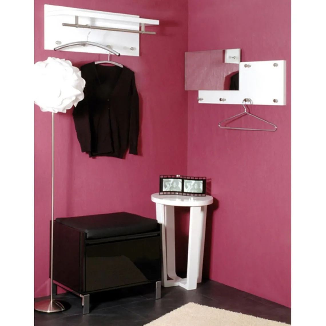 3S. x Home Garderobe murale barre et 4 crochets optique inox Hot