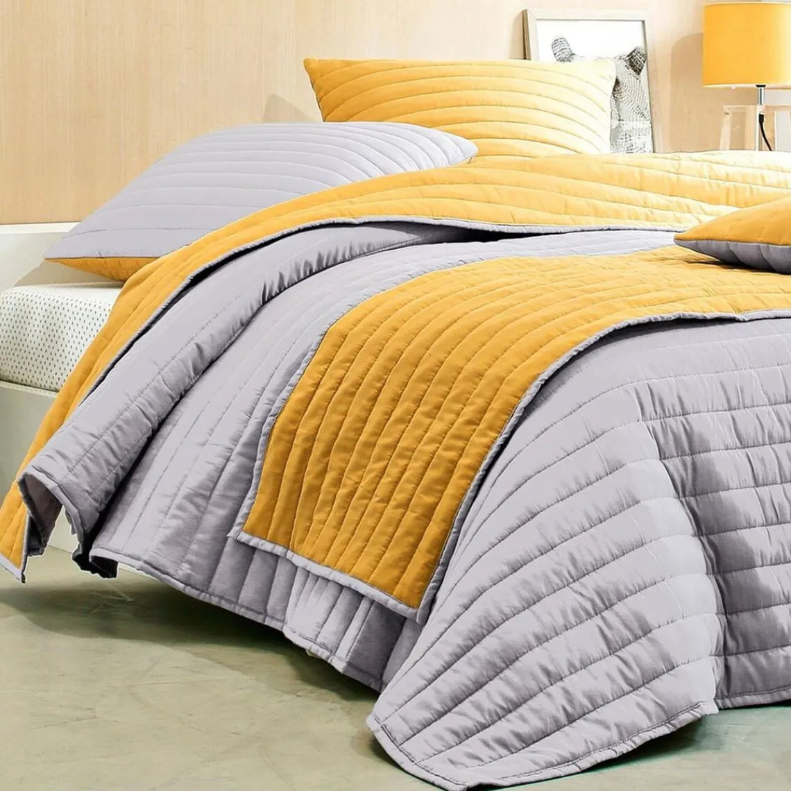 Becquet Jeté de lit matelassé double face en polyester microfibres - curry Sale