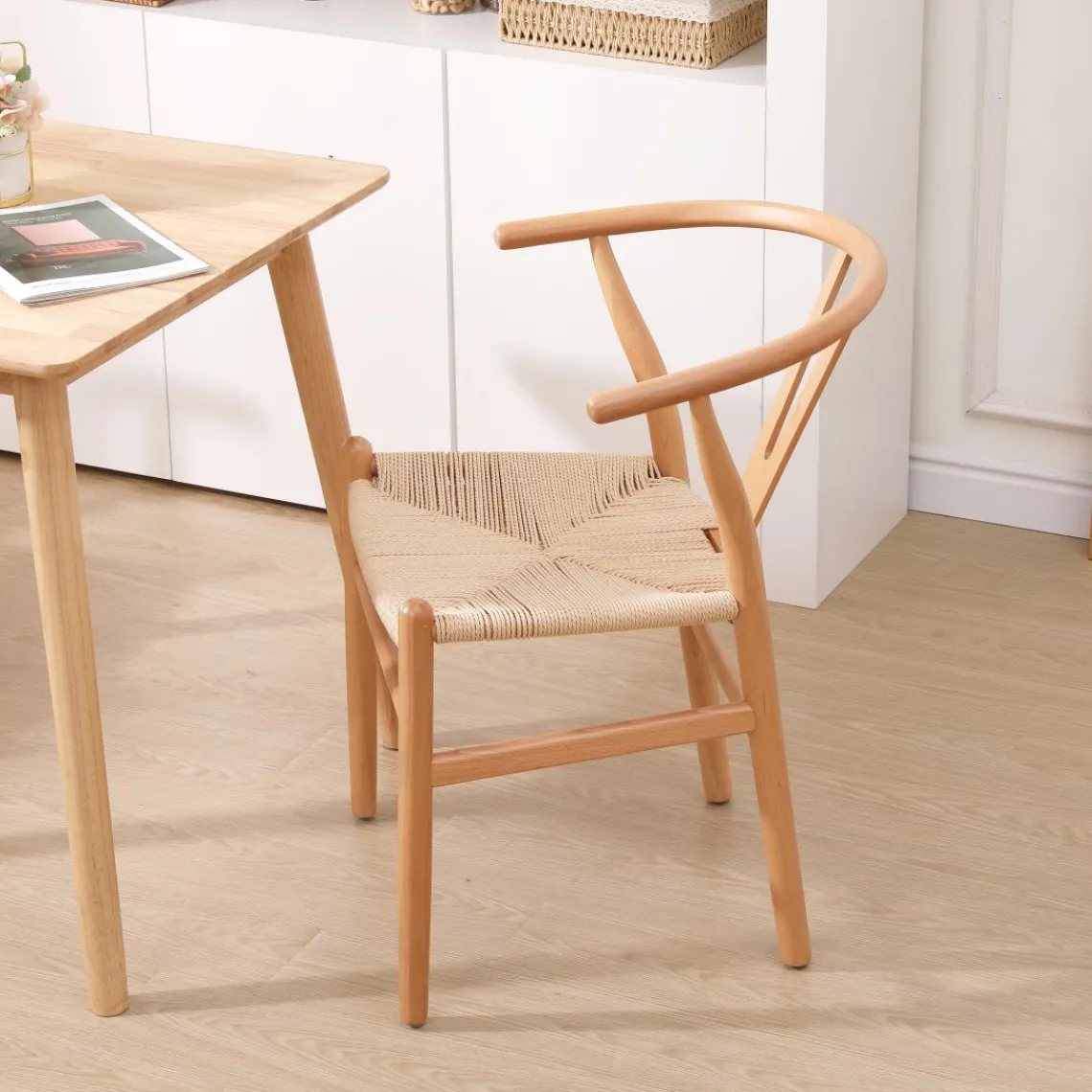 3S. x Home La chaise de table ROSARIO design moderne et sa structure en bois massif New