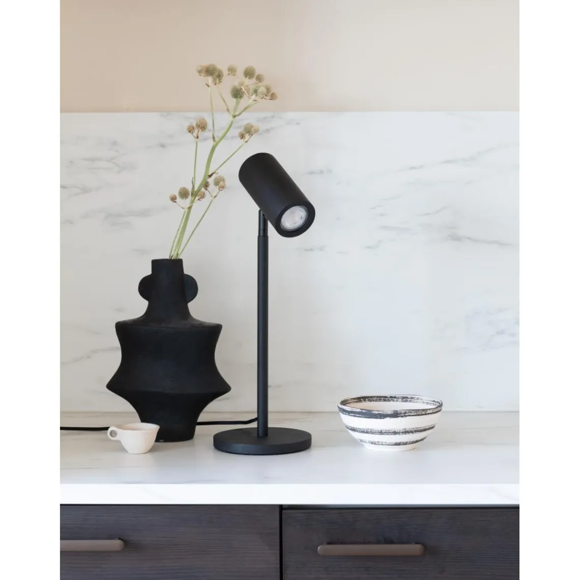 Good & Mojo Lampe de table bambou Java noir Outlet