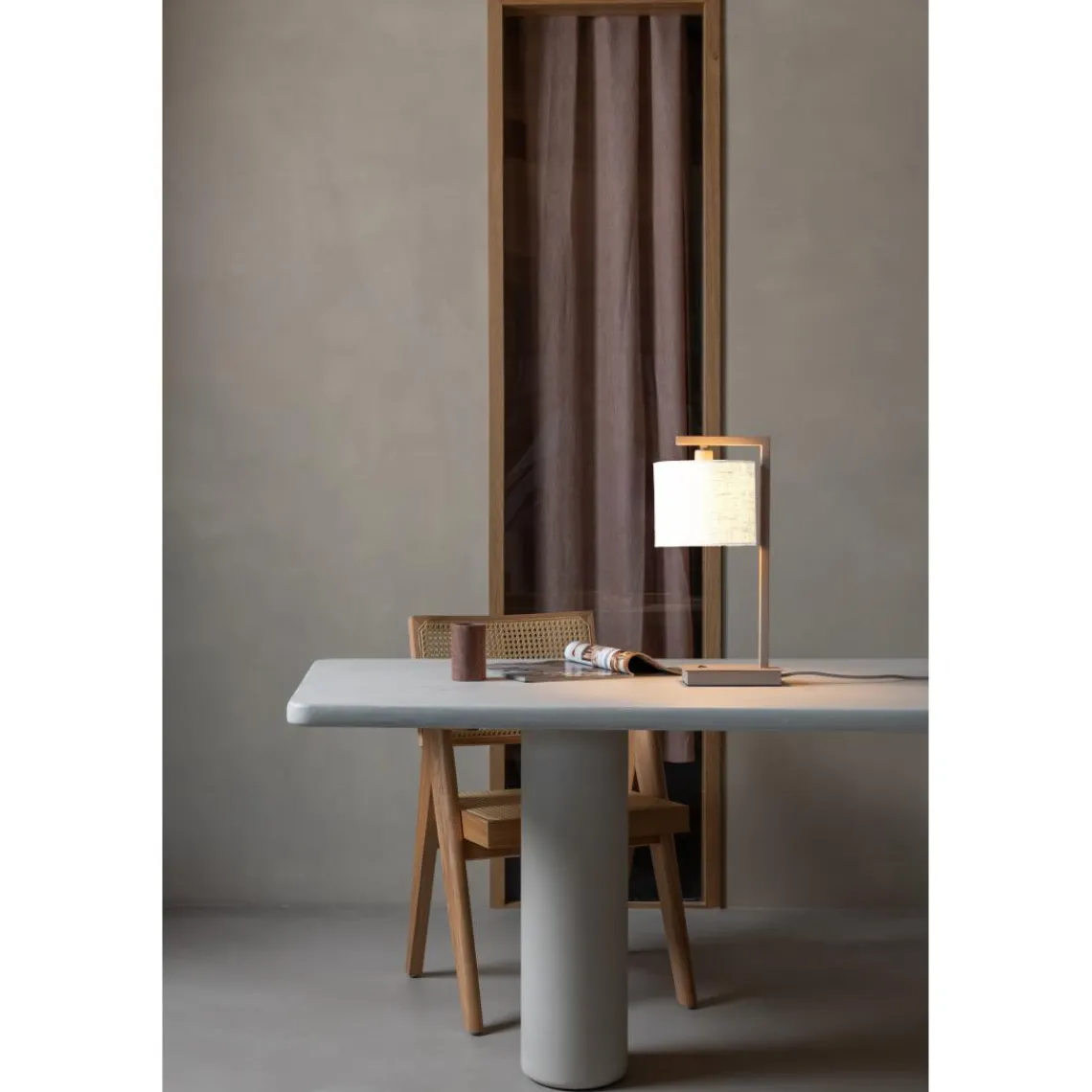 It s About Romi Lampe de table Boston sable abat-jour blanc Discount