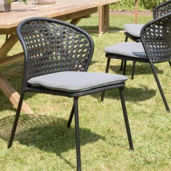 Macabane Lot de 2 chaises rotin synthétique noir dossier arrondi ajouré MALO Outlet