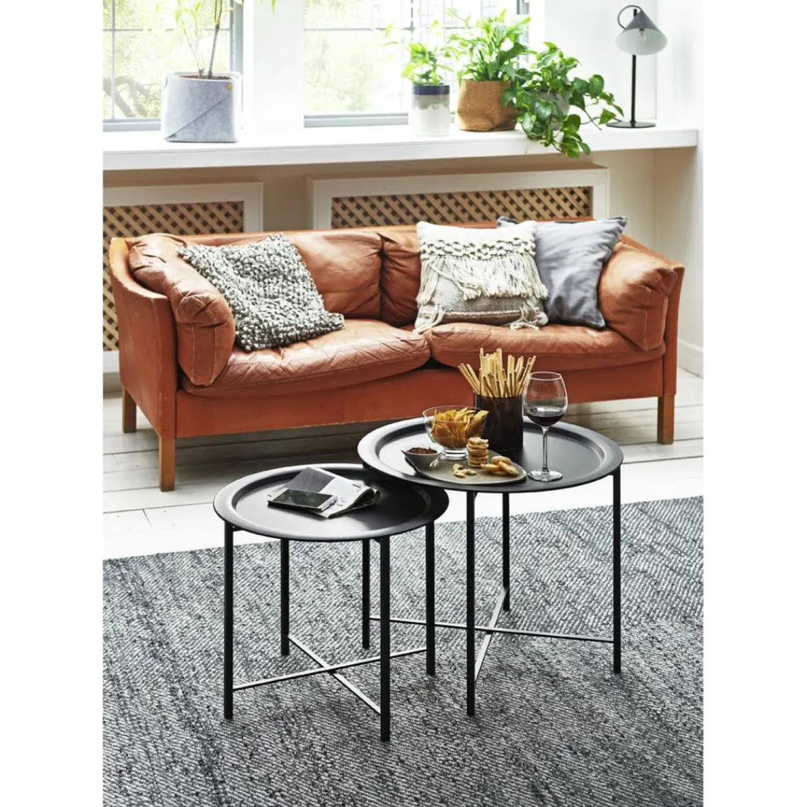 3S. x Home lot de 2 tables basse structure en tube d'acier laqué noir Sale