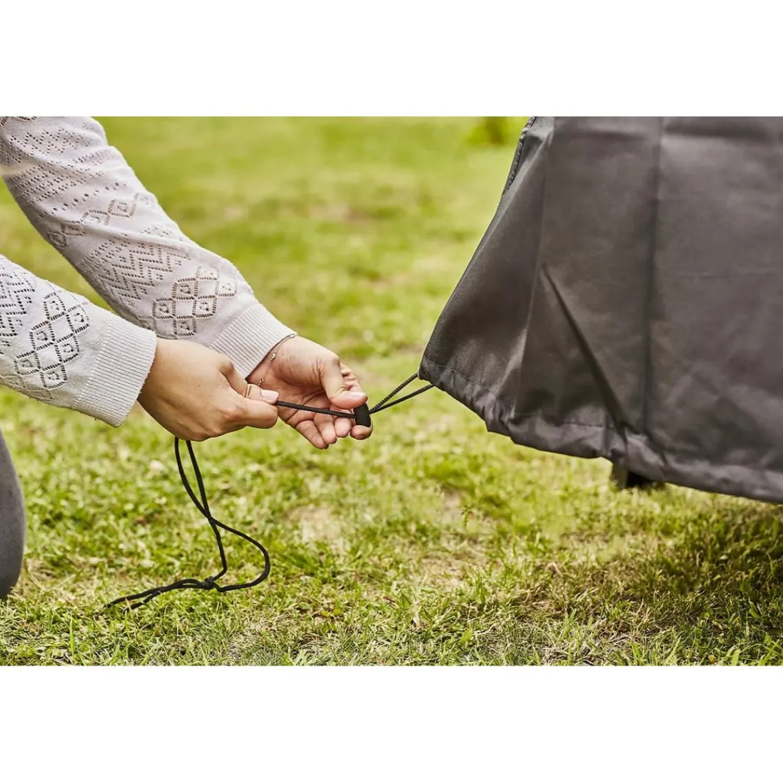 Cook'In Garden Pack Barbecue gaz sur chariot FLAVO avec Housse et Coffret 3 pièces aimantés Hot