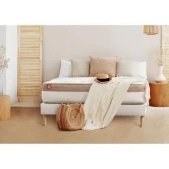 Marmottes & Co Pack prêt a dormir matelas Memoire de forme double sommiers Blanc, 2 oreillers,couette Discount