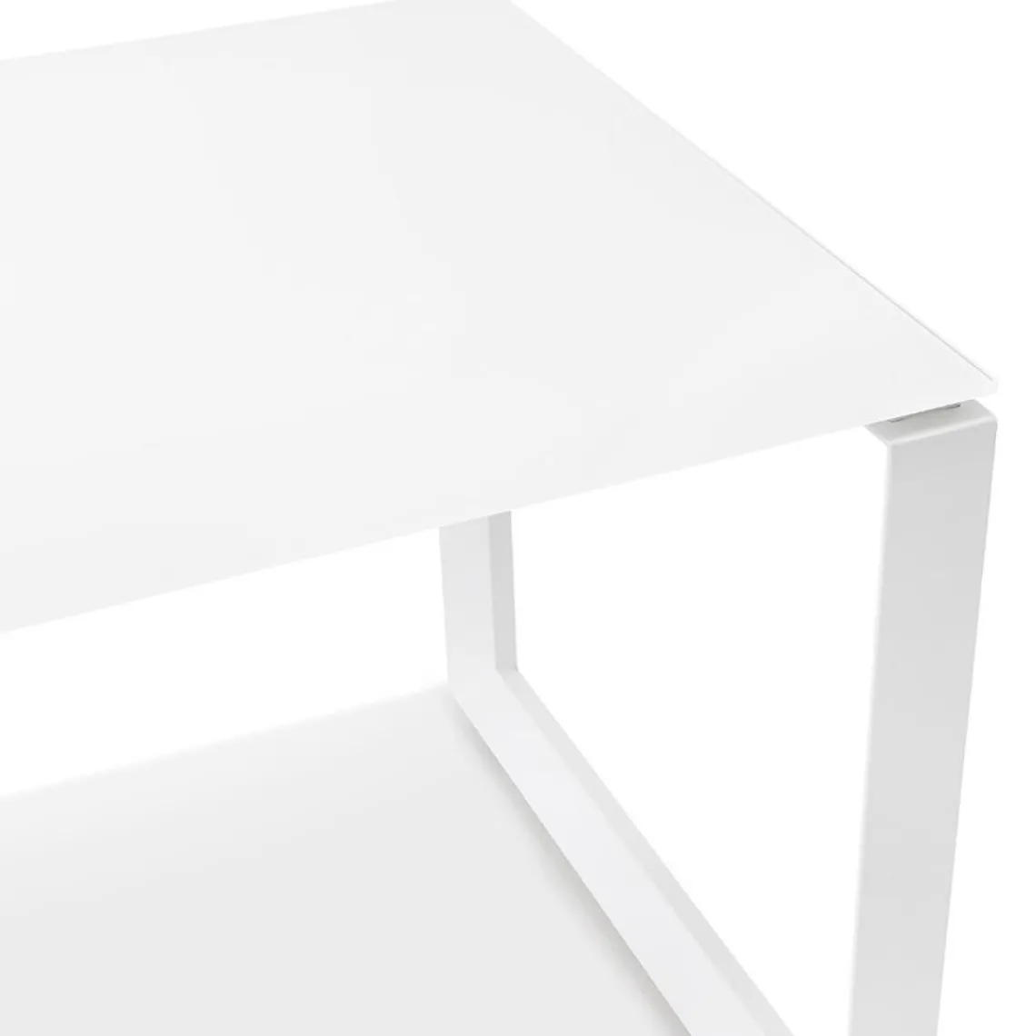 ALTEREGO Petit bureau droit design 'BAKUS' en verre et métal blanc Best