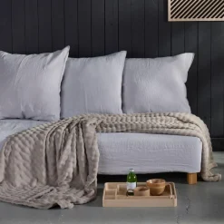 Today Plaid Damier en Polyester 180 x 220 BIEN AU CHAUD Beige