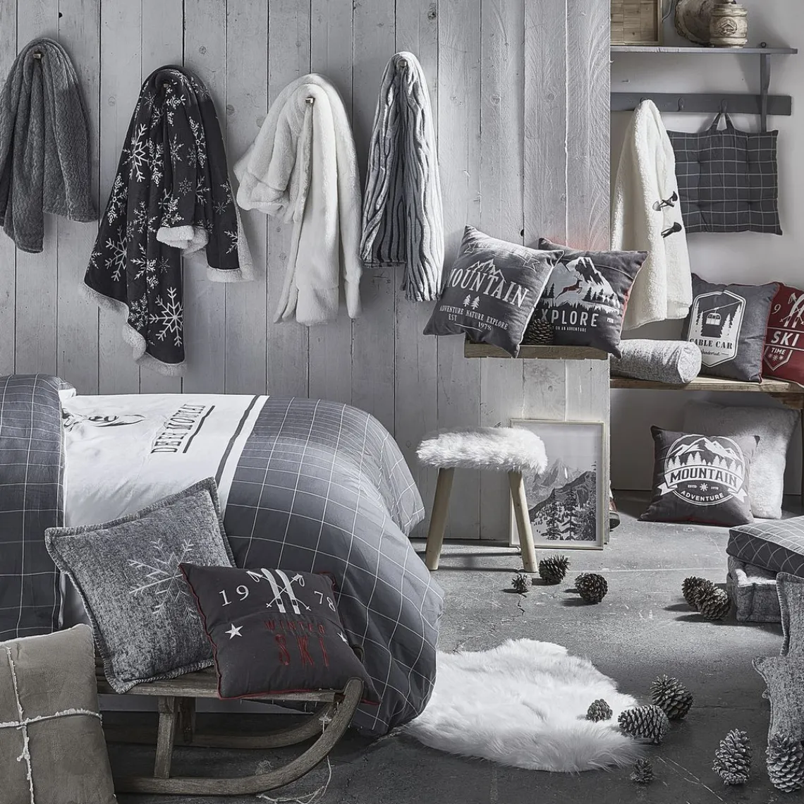 Today Plaid Flocon en polyester HORS PISTE 150 x 200 gris Outlet