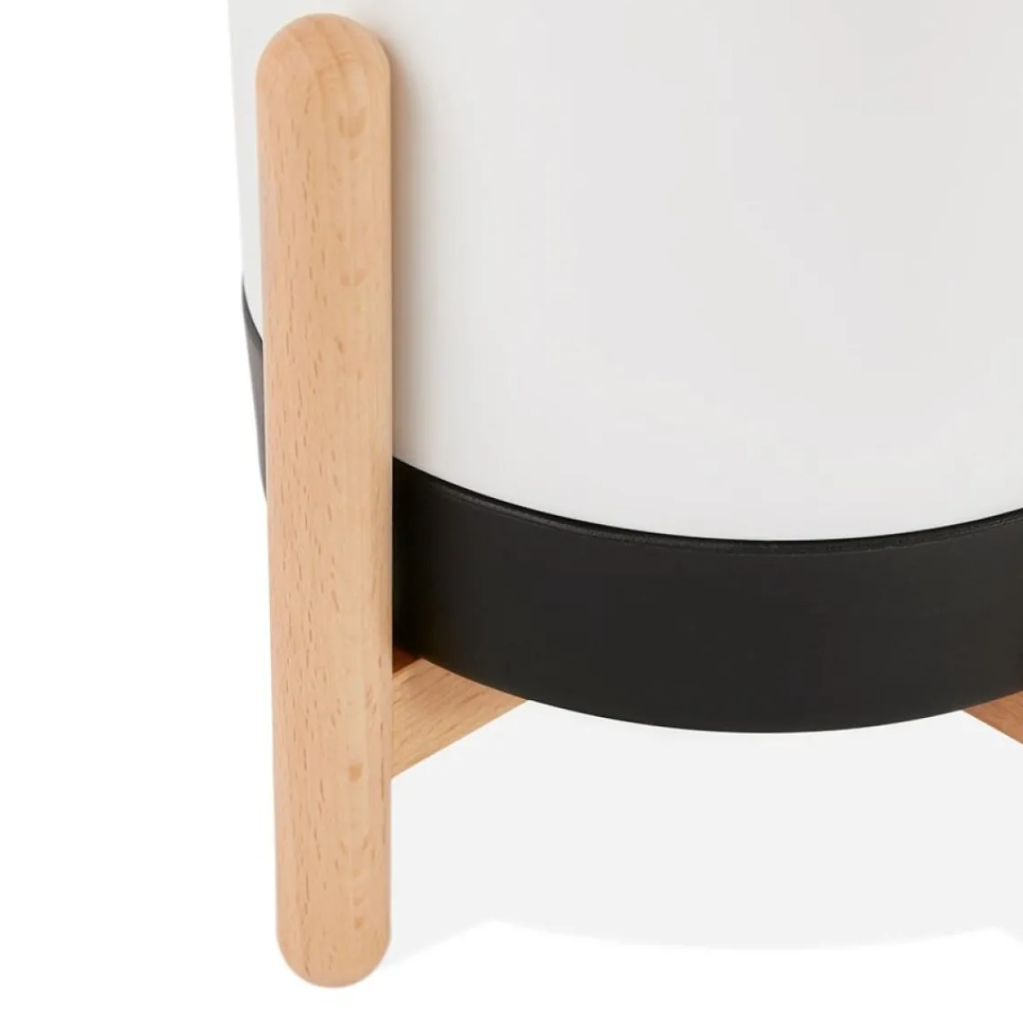 ALTEREGO Pot de fleurs intérieur 'MARGERIT' blanc design Discount