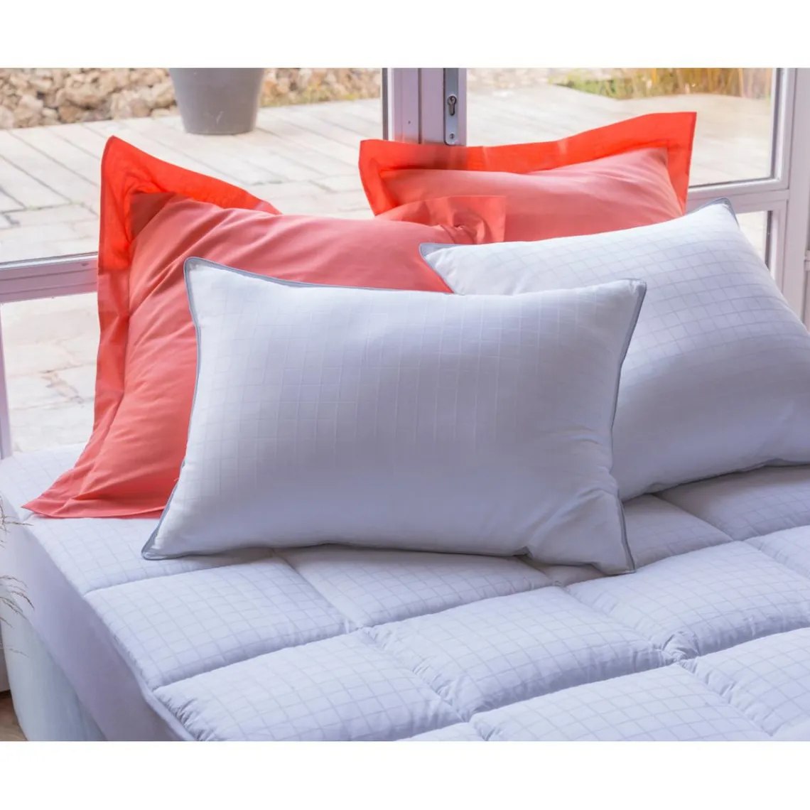 Becquet Protection de matelas 80x200 BALKAN g/m² blanche en satin New