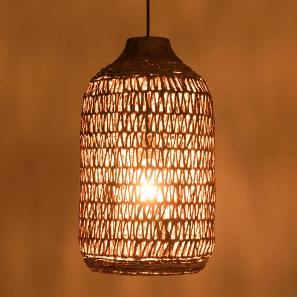 Macabane Suspension en abaca couleur naturelle et teck recyclé SIXTINE Best