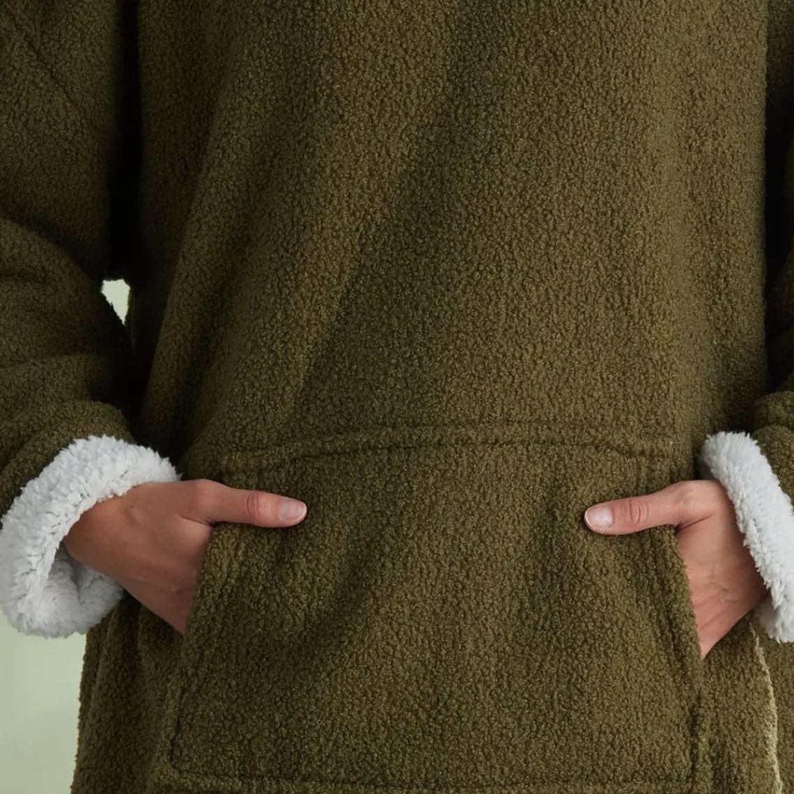 Today Sweat Plaid Bouclette CAPUCHE en Polyester 70 x 87 MATCHA Celadon Clearance