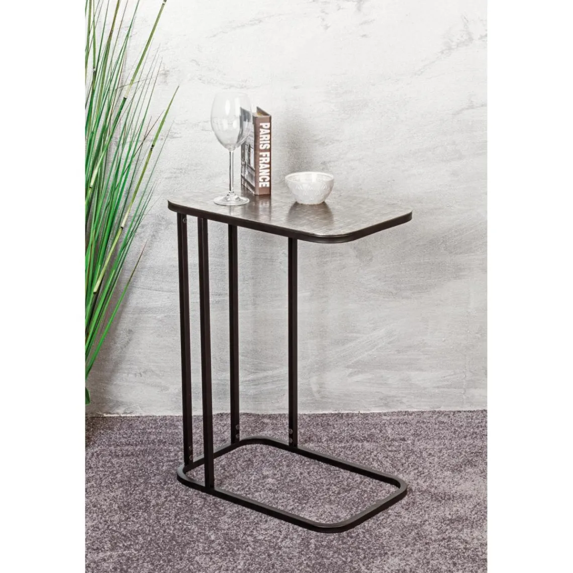 3S. x Home Table d'appointe en tube d'acier laqué noir, plateau en structure aluminium argenté