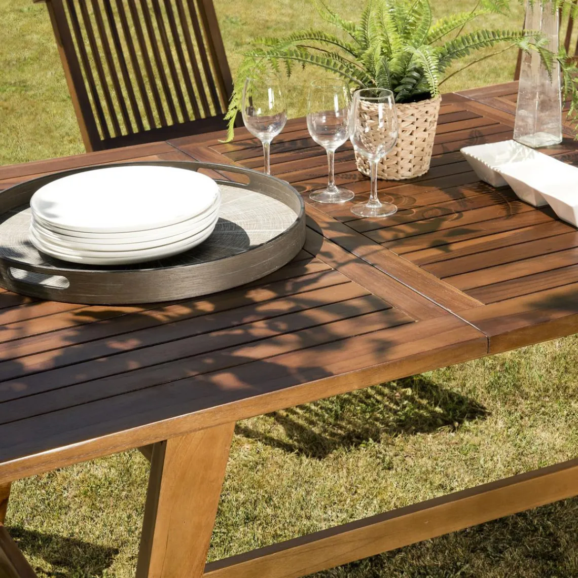 Macabane Table de jardin HANNA 8/10 personnes - rectangulaire scandi extensible 180/240x100cm en bois teck huilé Outlet