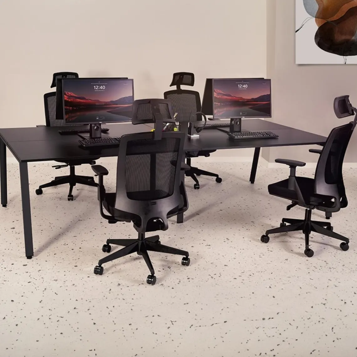 ALTEREGO Table de réunion ou bureau bench 'AMADEUS SQUARE' en bois finition naturelle et métal blanc