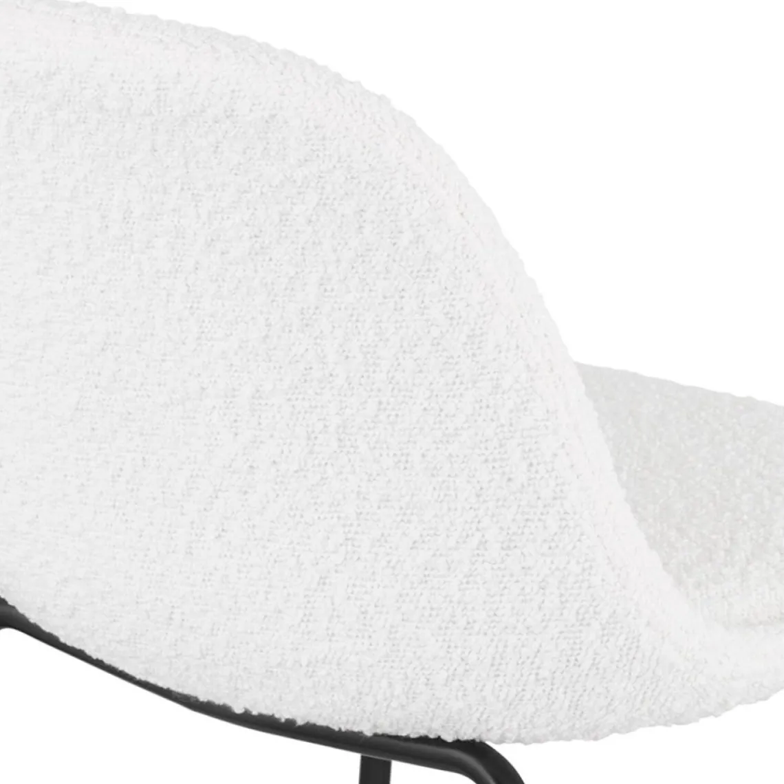 ALTEREGO Tabouret snack mi-hauteur 'PLUMAR MINI' en tissu bouclé blanc et pied en métal noir Discount