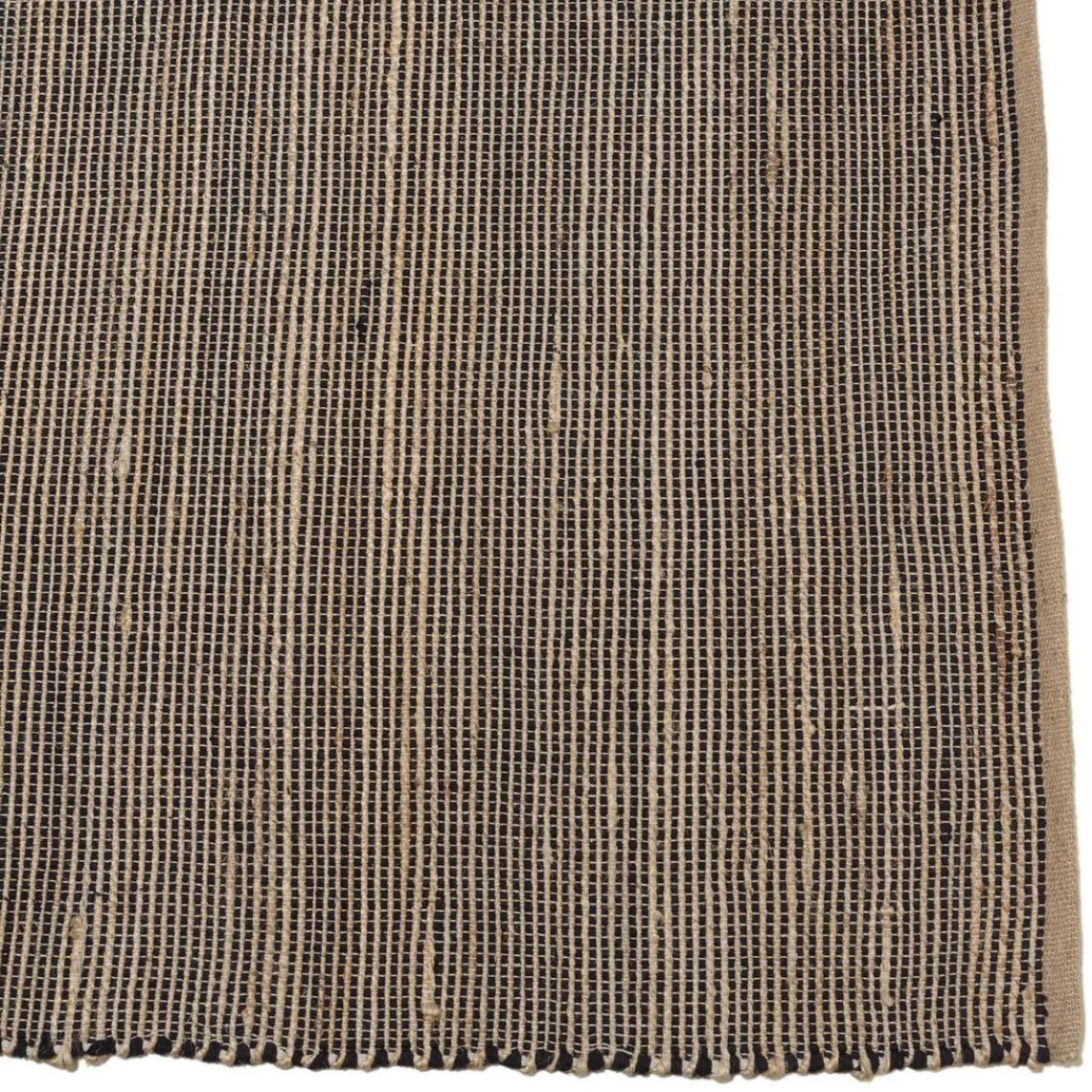 Macabane Tapis rectangulaire en jute et coton couleur sable et noir QUENTIN
