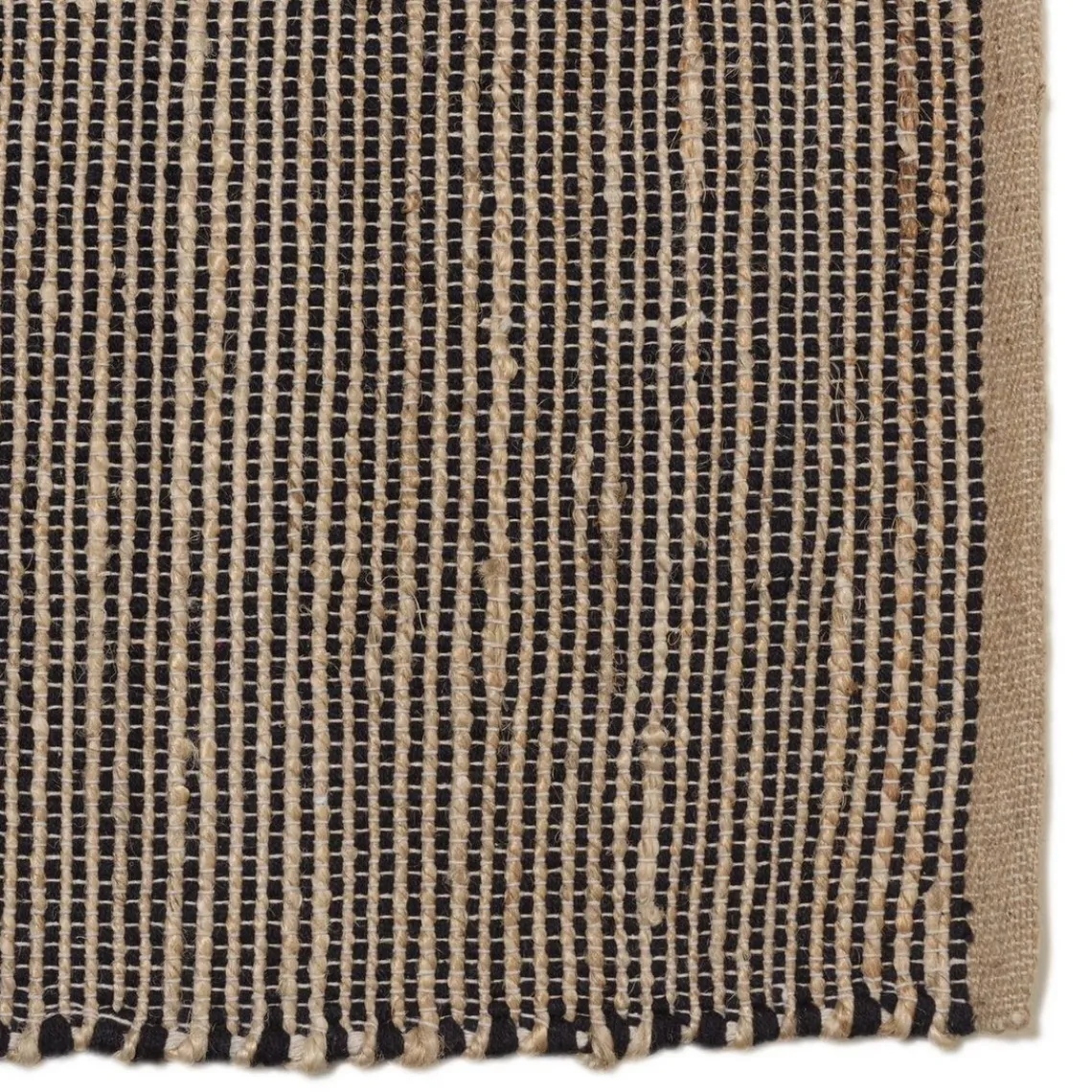 Macabane Tapis rectangulaire en jute et coton couleur sable et noir QUENTIN
