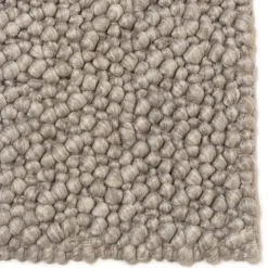 Macabane Tapis rectangulaire en laine bouclée taupe QUENTIN